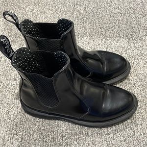 Flora Dr Martens